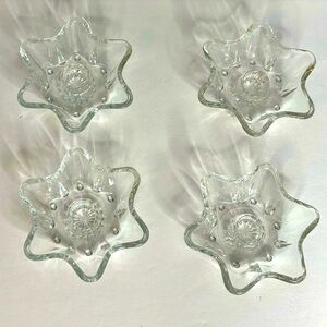 STAR SHAPED CANDLE HOLDERS